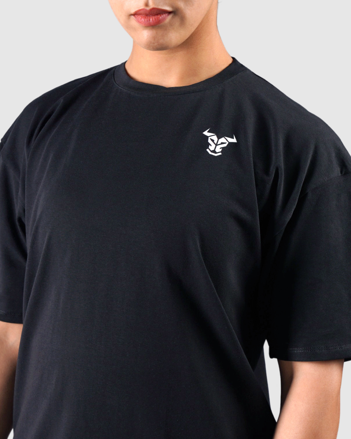 Essential Oversized Women T-shirt - Black