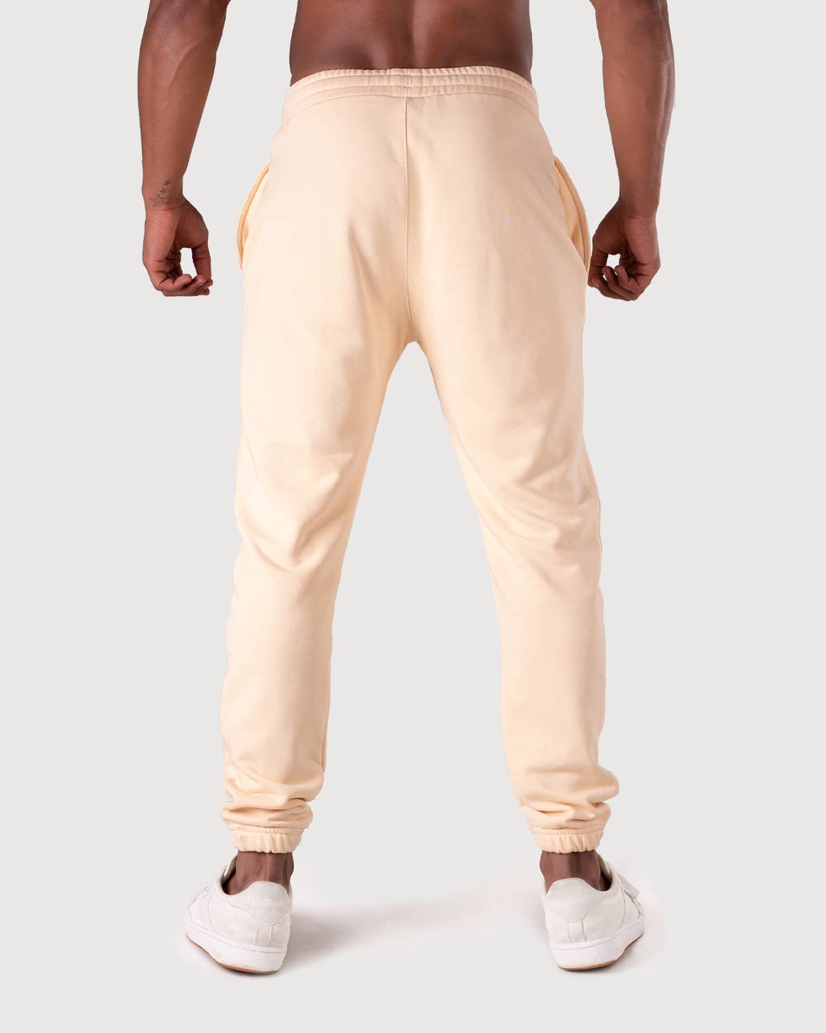 Essential Jogger - Cream