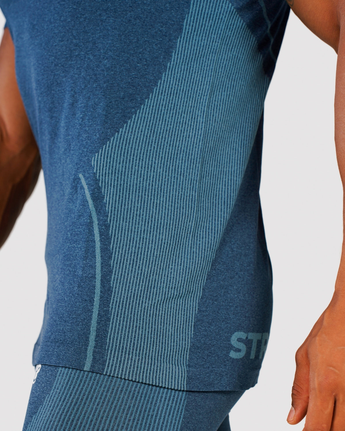 Progress Seamless T-Shirt - Navy Marl