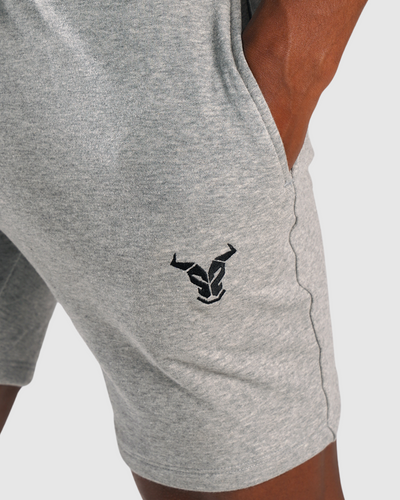 ايسنشال  شورت - رمادي