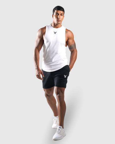 ايسنشال  فنيلة  - أبيض