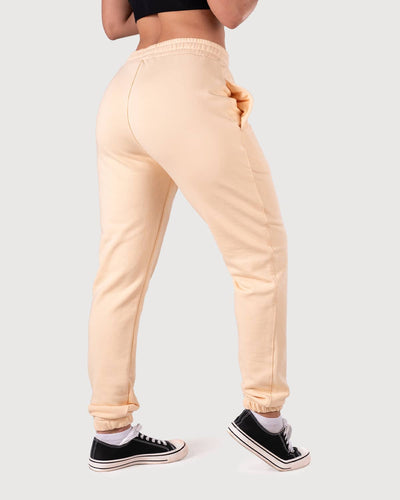 ايسنشال جوغر للنساء - كريمي