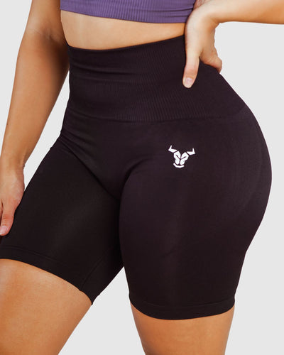 seamless black short for women