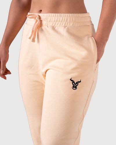 ايسنشال جوغر للنساء - كريمي