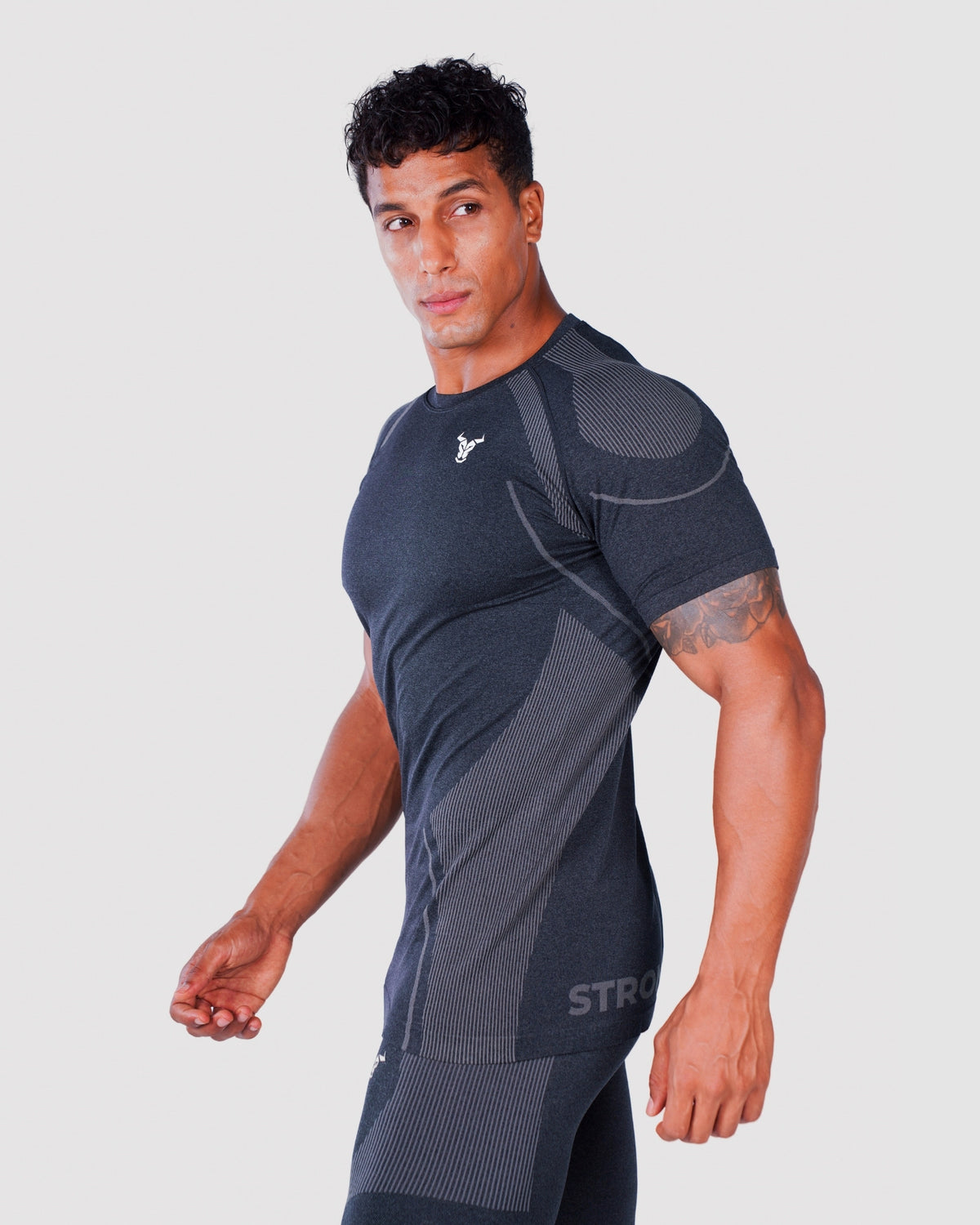 Progress Seamless T-shirt - Black Marl